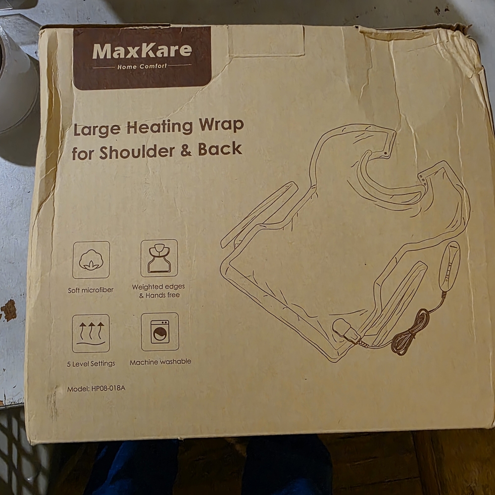 MaxKare Large Heating Wrap for Shoulder & Back - Beige Packaging